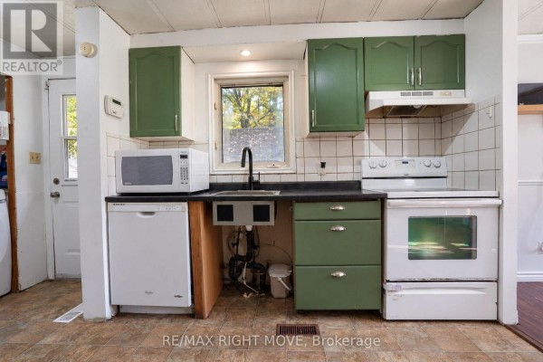 1108 Monck Road, Ramara, ON L3V0P6 Photo 5