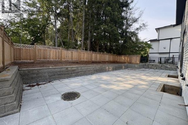 11085 241a Street, Maple Ridge, BC V2W0K5 Photo 4