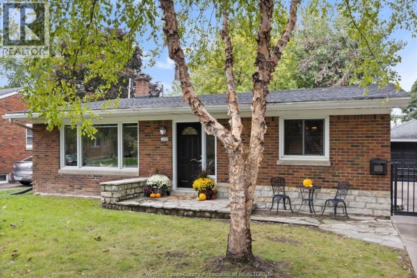 2pc Bathroom - 1109 Parkview Avenue, Windsor, ON N8S2X8 Photo 2