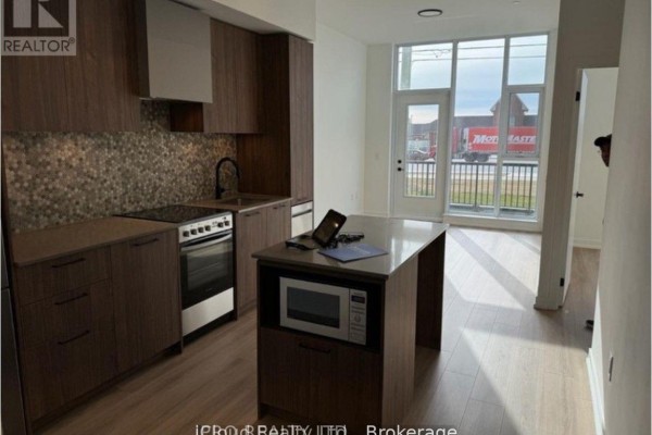 111 - 10 Lagerfeld Drive, Brampton, ON L7A0H8 Photo 4