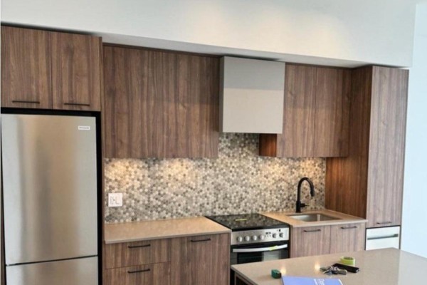 111 - 10 Lagerfeld Drive, Brampton, ON L7A0H8 Photo 5