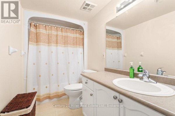 111 - 1450 Bishops Gate, Oakville, ON, photo 3