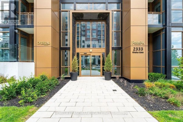 Den - 111 - 2333 Khalsa Gate, Oakville, ON L6M0X7 Photo 4