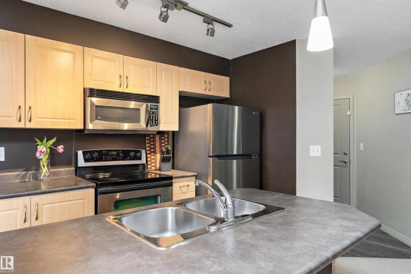 Den - #111 11445 Ellerslie Rd Sw, Edmonton, AB T6W1T1 Photo 4