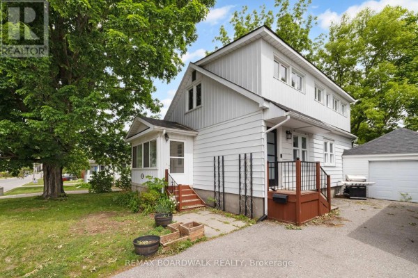 111 Beckwith Street E, Perth, ON K7H1C8 Photo 2