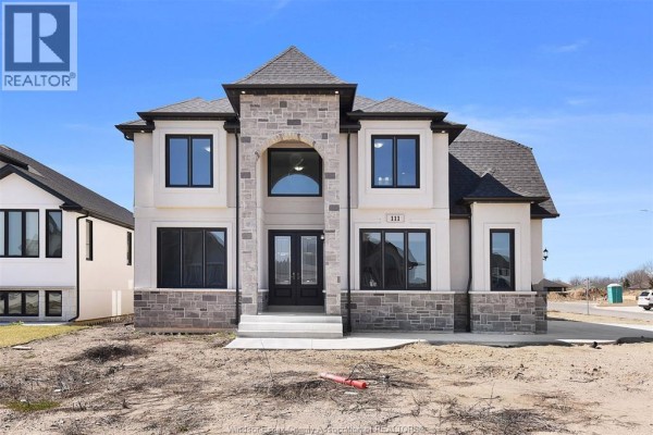 4pc Ensuite bath - 111 Bonnet, Amherstburg, ON N9V0G8 Photo 2