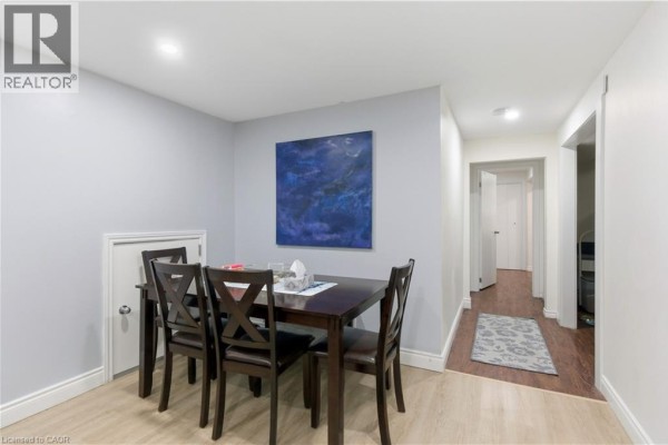 Kitchen - 111 Britten Close Unit# Bsmt, Hamilton, ON L9C4K1 Photo 5