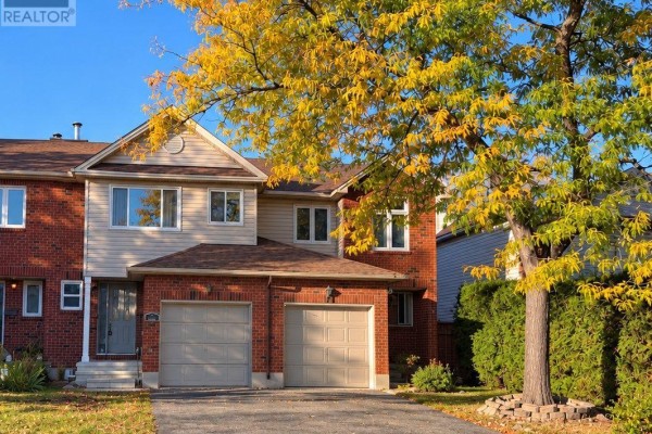 111 Cedarock Drive, Ottawa