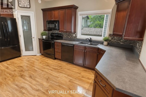 3pc Bathroom - 111 Elim Lane, Lac Pelletier, SK S0N2Y0 Photo 4