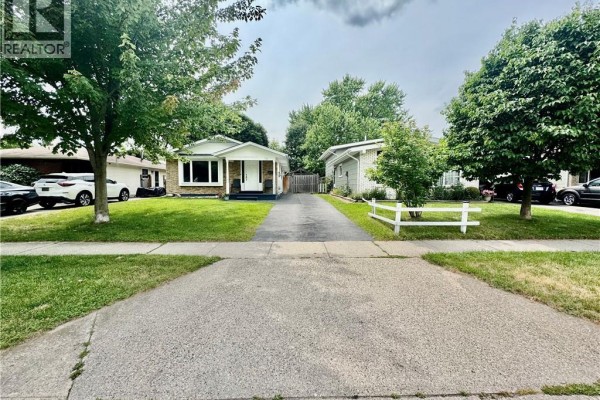 3pc Bathroom - 111 Ferguson Avenue Unit# Lower, Cambridge, ON N1R6E9 Photo 2