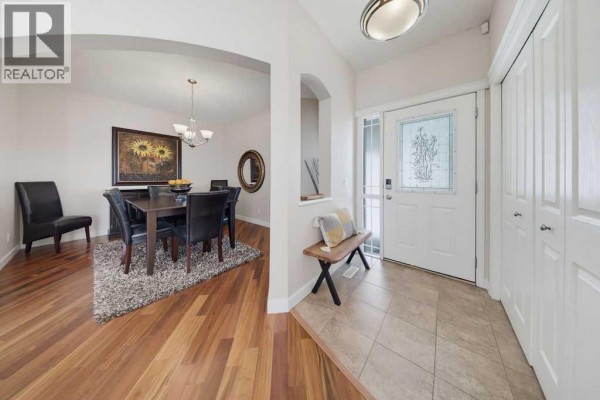 2pc Bathroom - 111 Invermere Close, Chestermere, AB T1X1L3 Photo 4