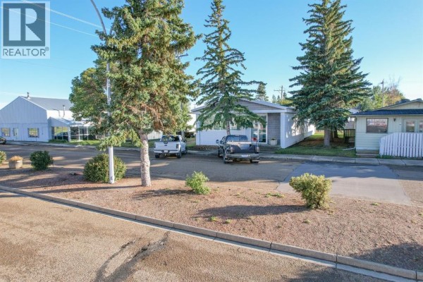 111 Main Street, Acme, AB T0M0A0 Photo 3