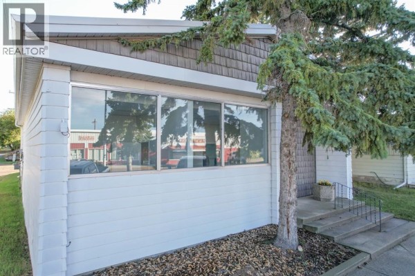 111 Main Street, Acme, AB T0M0A0 Photo 4