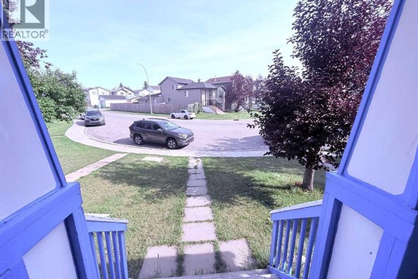 111 Martin Crossing Grove Ne, Calgary, AB, photo 3