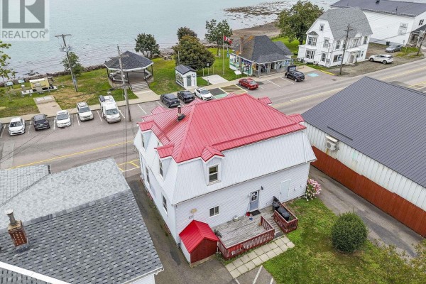 111 Montague Row, Digby, NS B0V1A0 Photo 5
