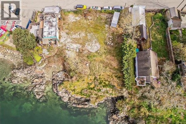 111 Morningside Rd, Salt Spring, BC V8K1X1 Photo 5