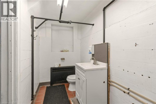 111 Sherwood Drive Unit# 45, Brantford, ON N3T6J9 Photo 4