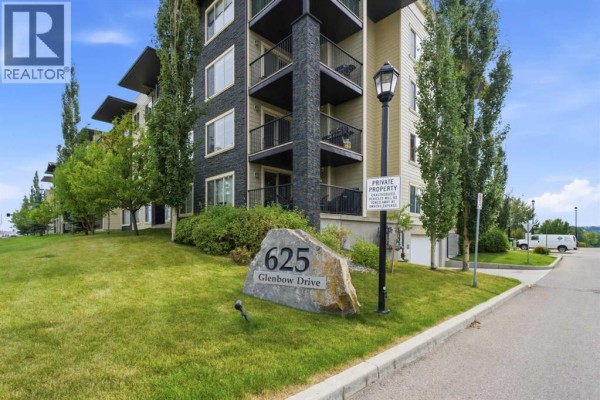 1110, 625 Glenbow Drive, Cochrane, AB, photo 2