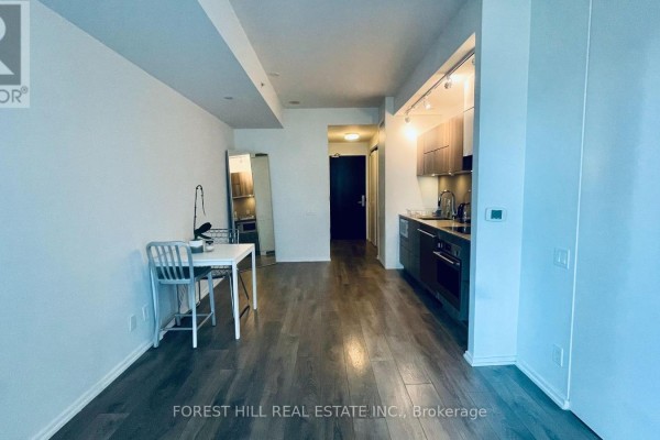 1110 - 125 Peter Street, Toronto, ON M5V0M2 Photo 5