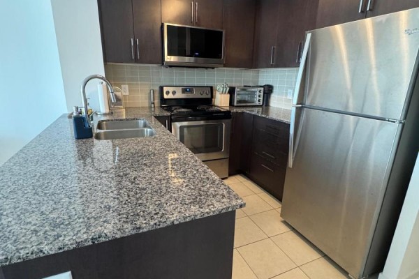 1110 - 840 Queens Plate Drive, Toronto, ON, photo 2