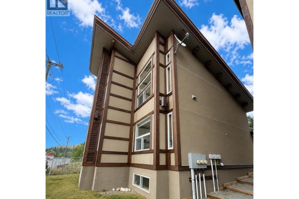 2pc Bathroom - 1110 11th Avenue S Unit# 3, Golden, BC V0A1H0 Photo 2