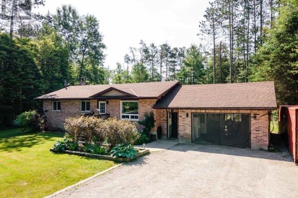 1110 Howland Junction Road, Minden Hills, ON, photo 2