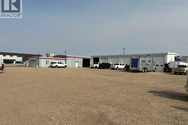 11101 97 Avenue, Grande Prairie, AB, photo 2