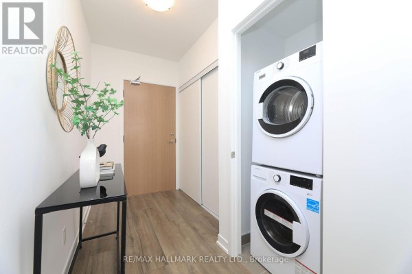 Den - 1111 - 1787 St. Clair Avenue W, Toronto, ON M6N0B7 Photo 5