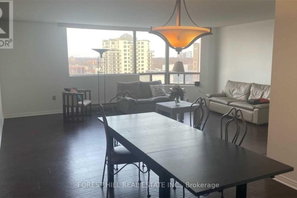 Living room - 1111 - 695 Richmond Street, London East, ON N6A5M8 Photo 4