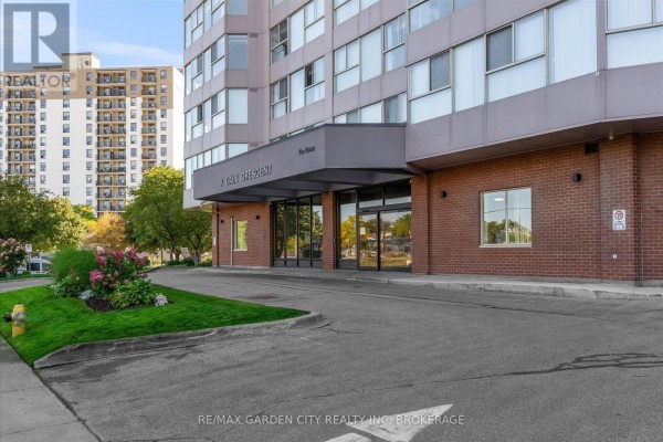 1111 - 7 Gale Crescent, St  Catharines, ON, photo 3