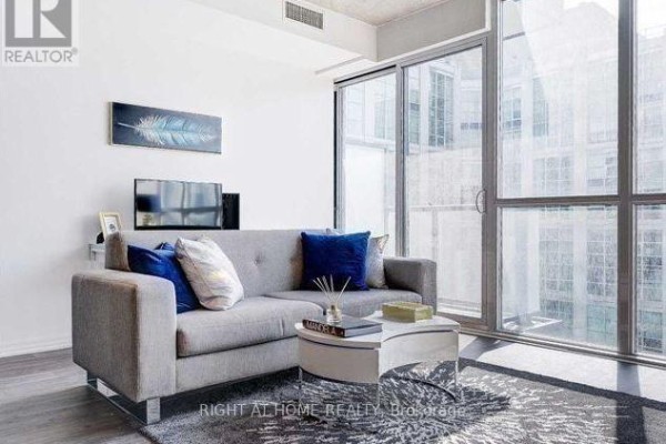 1111 - 88 Blue Jays Way, Toronto, ON M5V0L7 Photo 4