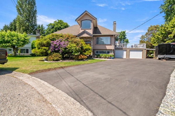 11113 81 Ave Avenue, Delta, BC, photo 2