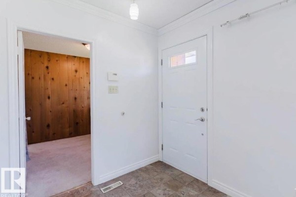 11115 39a Av Nw, Edmonton, AB, photo 3