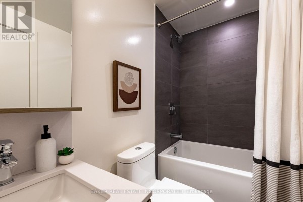1112 - 223 Redpath Avenue, Toronto, ON M4P0E8 Photo 5