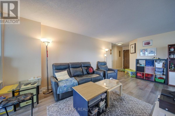Bedroom 2 - 1112 - 330 Alton Towers Circle, Toronto, ON M1V5H3 Photo 5