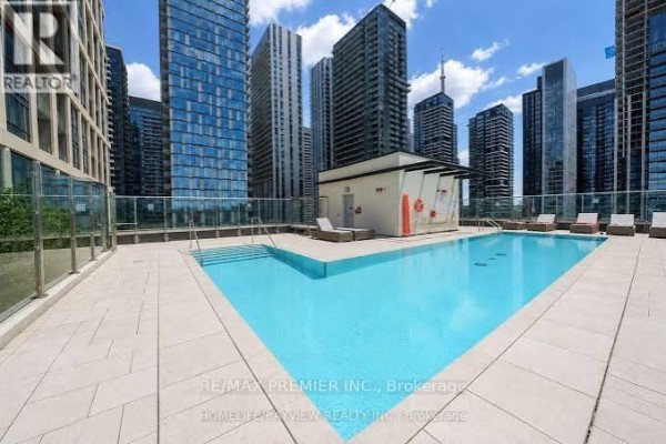 1113 - 108 Peter Street, Toronto, ON M5V0W2 Photo 5