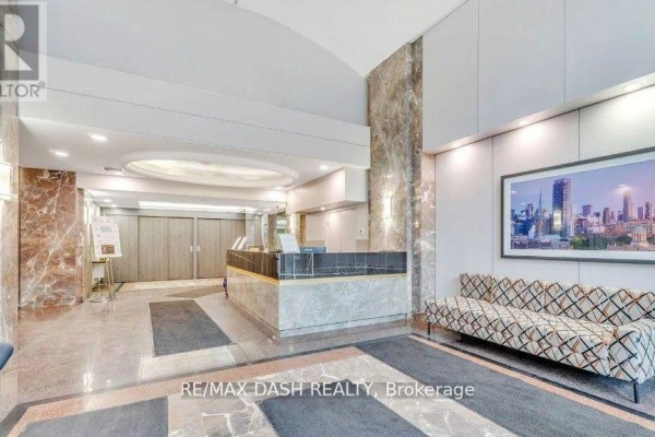 1113 - 109 Front Street E, Toronto, ON M5A4P7 Photo 5