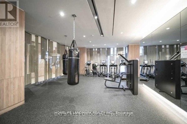 1113 - 27 Bathurst Street, Toronto, ON M5V2P1 Photo 4