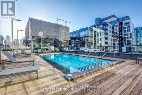 1113 - 27 Bathurst Street, Toronto, ON M5V2P1 Photo 5