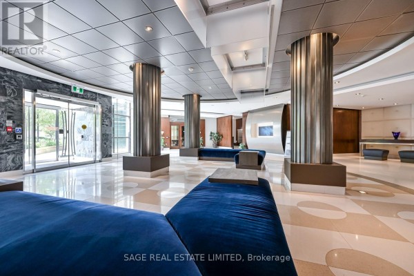 1114 - 410 Queens Quay W, Toronto, ON, photo 2