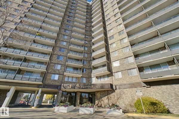 #1114 13910 Stony Plain Rd Nw, Edmonton, AB T5N3R2 Photo 2