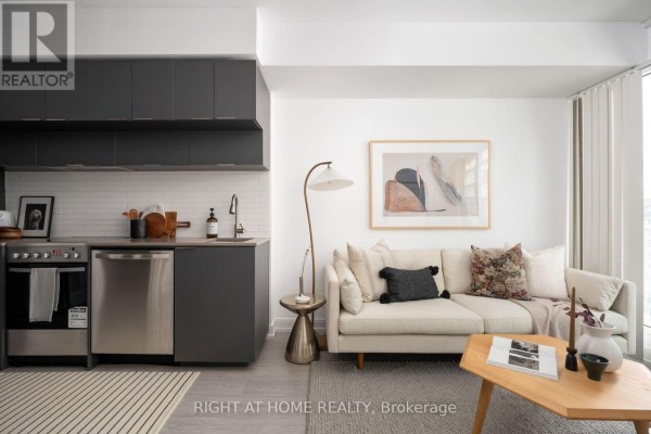 1115 - 181 Dundas Street E, Toronto