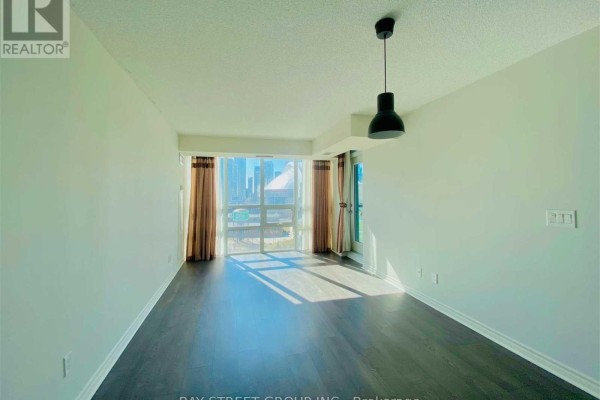 Primary Bedroom - 1115 - 25 Lower Simcoe Street, Toronto, ON M5J3A1 Photo 4