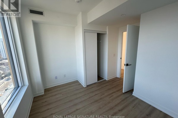 1115 - 319 Jarvis Street, Toronto, ON M5B2C2 Photo 5