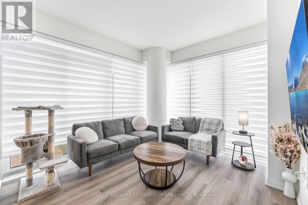 Living room - 1115 - 9000 Jane Street, Vaughan, ON L4K0M6 Photo 2