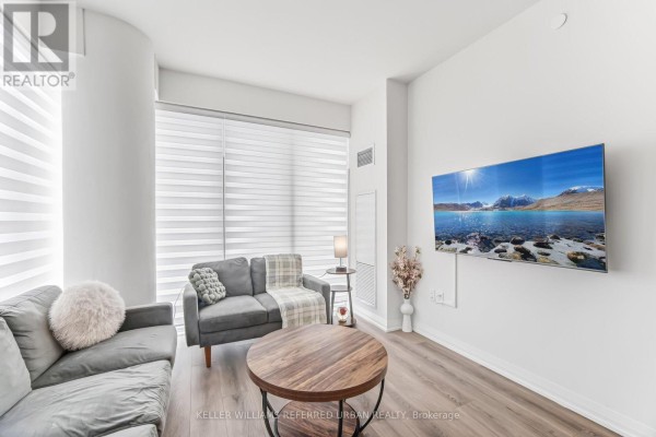 Kitchen - 1115 - 9000 Jane Street, Vaughan, ON L4K0M6 Photo 4