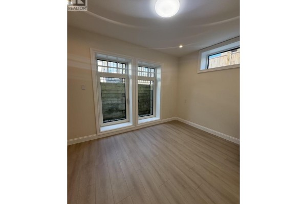 1115 W 48 Avenue, Vancouver, BC V6M2N4 Photo 4