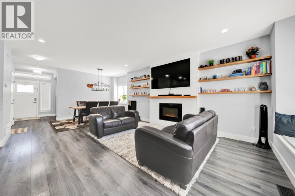 11155 240 Street, Maple Ridge, BC V2W0H7 Photo 3