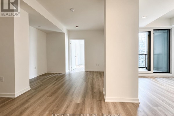 1116 - 121 St Patrick Street, Toronto, ON, photo 3