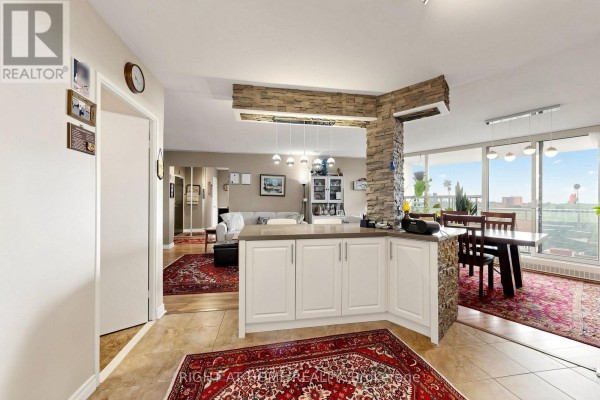 Dining room - 1116 - 15 Vicora Linkway, Toronto, ON M3C1A8 Photo 2